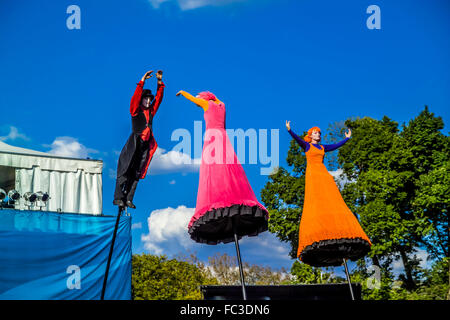 Melbourne-based, world-renowned performing arts co. Strange Fruit perform unique, large- scale visual spectacles on 5m. poles Stock Photo