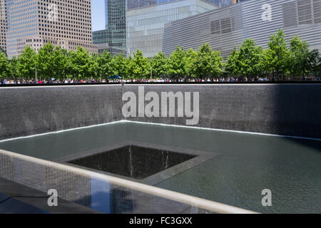 9/11 memorial fountain Stock Photo