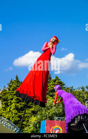 Melbourne-based, world-renowned performing arts co. Strange Fruit perform unique, large- scale visual spectacles on 5m. poles Stock Photo