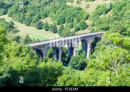 The Headstone Viaduct over Monsal Dale seen from Monsal Head, Derbyshire, Peak District, England, UK Stock Photo