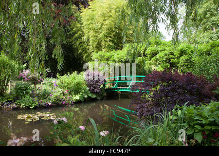 Claude Monet's Garden, the bridge over the lily pond, the inspiration for many of Monet's paintings, Giverny, Normandy, France Stock Photo