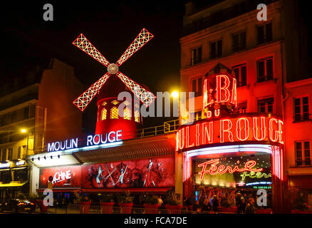 Moulin Rouge Paris night club, cabaret at night, Pigalle, Boulevard de ...