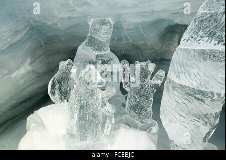 Ice luge hi-res stock photography and images - Alamy