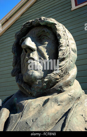 Statue of Roald Amundsen outside The Polar Museum Polarmuseet Tromsø Norway Scandinavia Europe Stock Photo