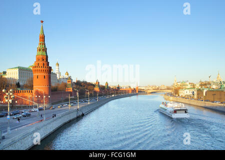 Evening view of Moskva River and Moscow Kremlin, Russia Stock Photo