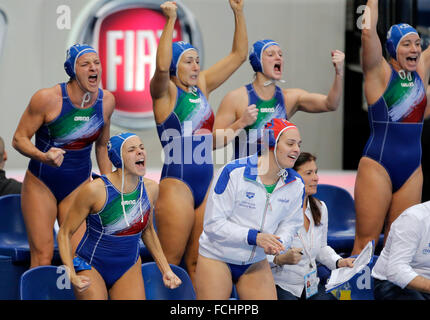 Belgrade, Serbia. 22nd Jan, 2016. Players of Italy celebrate vicrory after the women's bronze medal match against Spain at the European Water Polo Championships in Belgrade, Serbia, on Jan. 22, 2016. Italy won 10-9. © Predrag Milosavljevic/Xinhua/Alamy Live News Stock Photo