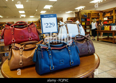 Vero Beach Florida Vero Beach Fashion Outlets shopping ...