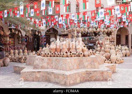 Terracotta and ceramic pottery at the Nizwa souk. Sultanate of Oman, Middle East Stock Photo