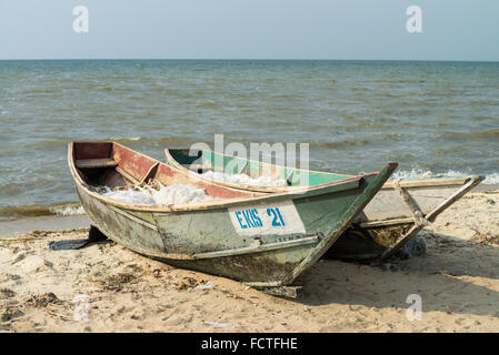 Boats on the beach of the Lake Edouard, Queen Elizabeth National Park, Uganda, East Africa Stock Photo