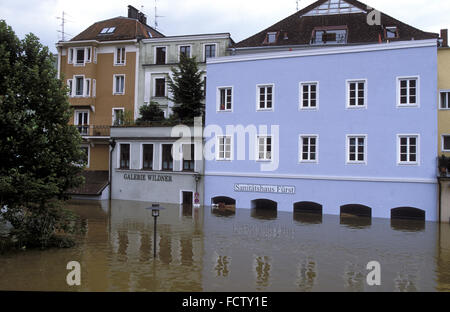 DEU, Germany, Bavaria, Passau, flood of the river Danube, 13.08.2002.  DEU, Deutschland, Bayern, Passau, Hochwasser der Donau am Stock Photo