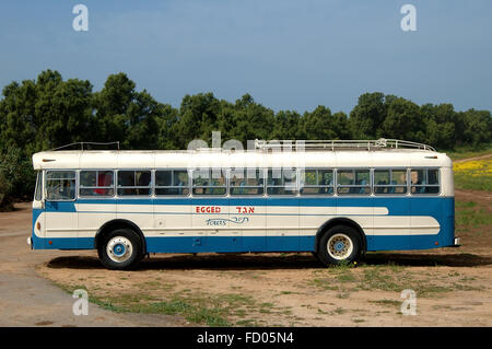 Egged old bus, Leyland, Royal tiger Stock Photo - Alamy