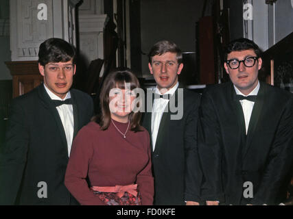 SEEKERS Australian pop group in 1965. From left: Keith Potger, Judith Durham, Bruce Woodley, Guy Athol. Photo Tony Gale Stock Photo