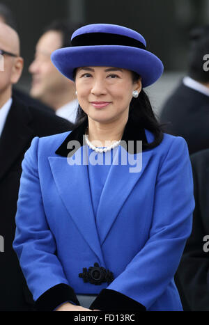 Crown Princess Masako attends a send off for Emperor Akihito and Empress Michiko, who will visit the Philippines, at Haneda Airport, Tokyo, Japan on 26 Jan 2016. © Motoo Naka/AFLO/Alamy Live News Stock Photo