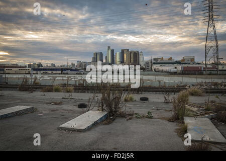 Los Angeles, California, USA. 28th Nov, 2013. An Amtrak train moves through the view of the LA City skyline from east of the LA River. © Fred Hoerr/ZUMA Wire/Alamy Live News Stock Photo