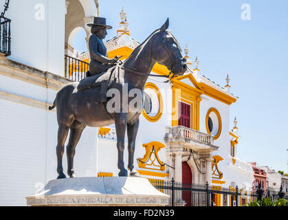 Spain, Andalusia, Province of Seville, Seville, equestrian statue of La Augusta Senora Condesa de Barcelona at Sevilles bullring Stock Photo