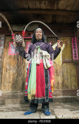 Old Han Ground Opera performer unmasked, Liuguan Old Han Village, Guizhou Province, China Stock Photo