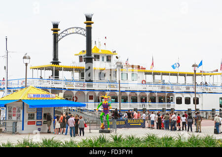 Riverboat Creole Queen, Mississippi river, New Orleans. People are standing in line to board the boat. Stock Photo
