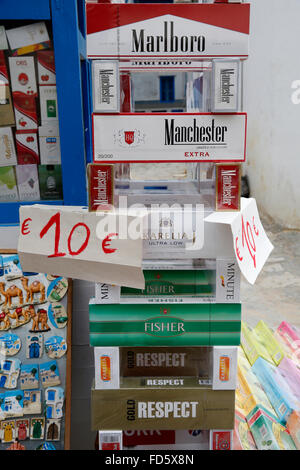 how much is tobacco in tunisia in pounds Africa counterfeit maghreb price tobacco tunis tunisia tunisian hi-res  stock photography and images