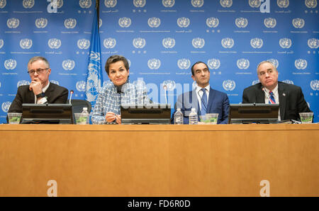 New York, United States. 27th Jan, 2016. (From left): Philppe Defosses, Christiana Figueres, Philippe Liebreich and Thomas DiNapoli participate in the Investor Summit press conference. In conjunction with the opening of the 2016 Investors Summit on Climate Change, a panel of experts, including Christiana Figueres, Executive Secretary for the UN Framework Convention on Climate Change, held a press conference at United Nations Headquarters in New York City. © Albin Lohr-Jones/Pacific Press/Alamy Live News Stock Photo