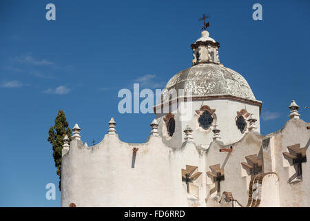 Facade of the fortress like Mexican baroque Sanctuary of Atotonilco and Santa Escuela de Cristo, an important Catholic shrine in Atotonilco, Mexico. Stock Photo