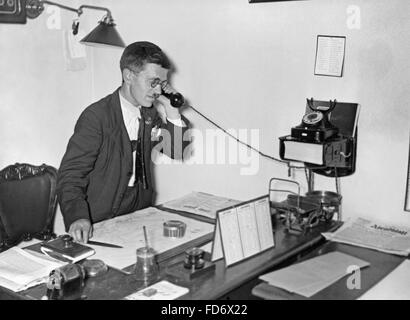 Office worker at Franz von Papen, 1934 Stock Photo