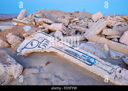 The remains of a building in Bombay Beach, California, on the eastern shore of the Salton Sea Stock Photo