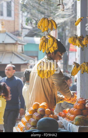 Fresh juice and fruit shop in Kathmandu, Nepal Stock Photo