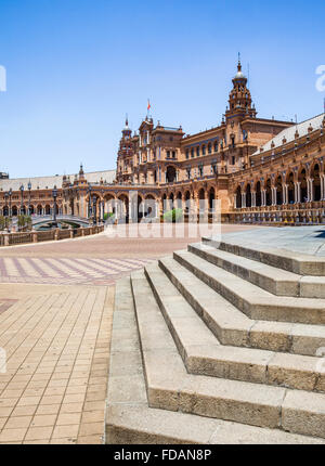 Spain, Andalusia, Province of Seville, Seville, Plaza de Espana, central building of the Ibero-America Exposition of 1929 Stock Photo