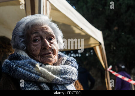 Guadalajara, Spain. 30th Jan, 2016. Ascension Mendieta, daughter of Timoteo Mendieta, during the day of the exhumation of her fathers' rests, which were buried in a common grave after being murder by Francos' forces in 1939 Credit:  Marcos del Mazo/Pacific Press/Alamy Live News Stock Photo