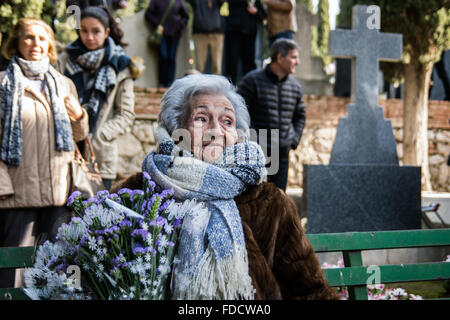 Guadalajara, Spain. 30th Jan, 2016. Ascension Mendieta, daughter of Timoteo Mendieta, during the day of the exhumation of her fathers' rests, which were buried in a common grave after being murder by Francos' forces in 1939 Credit:  Marcos del Mazo/Pacific Press/Alamy Live News Stock Photo