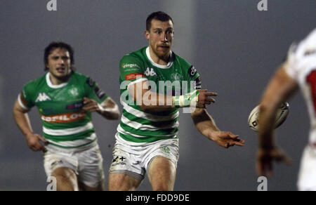 Treviso, Italy. 30th January, 2016. Treviso's player Alberto Sgarbi passes the ball during Rugby Guinness Pro12 match  between Benetton Treviso and Ulster on 30th January, 2016. Credit:  Andrea Spinelli/Alamy Live News Stock Photo