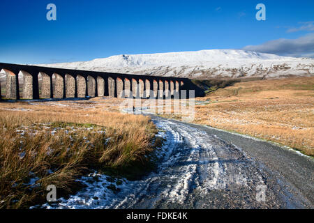 Ribblehead Viaduct and Whernside in Winter Ribblehead Yorkshire Dales England Stock Photo