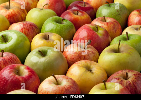 Different types of fresh apples full frame Stock Photo