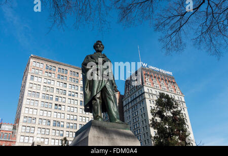 Abraham Lincoln statue in Union Square Stock Photo