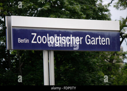 Berlin Zoologischer Garten (Bahnhof ZOO) railway station Stock Photo