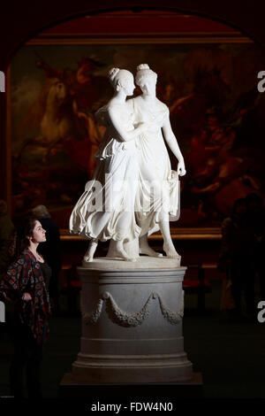 Edinburgh, Scotland, UK. 2nd February 2016. An exceptional nineteenth-century sculpture display at the Scottish National Gallery for the first time since its acquisition last summer. Lorenzo Bartolini’s marble portrait group The Campbell Sisters, carved in Florence around 1821-22. The Campbell Sisters will be on display at the Gallery until 2020. Credit:  Pako Mera/Alamy Live News Stock Photo