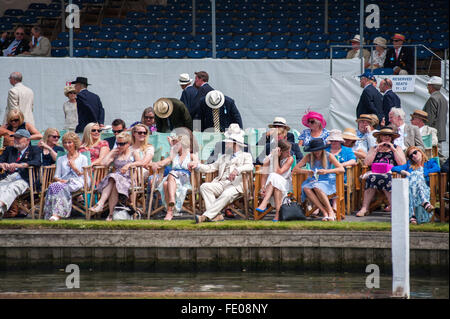 Posh picnic at Henley Royal Regatta Stock Photo