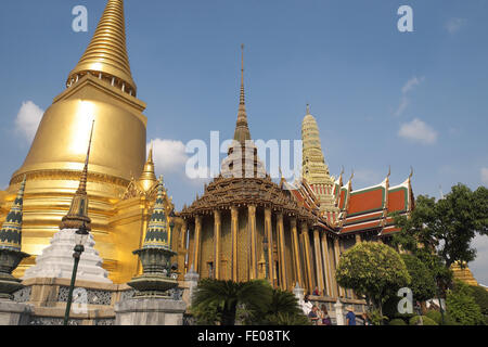 Phra Siratana Chedi, Phra Mondop to its right, and Prasat Phra Dhepbidorn beyond, The Grand Palace, Bangkok, Thailand, Asia. Stock Photo