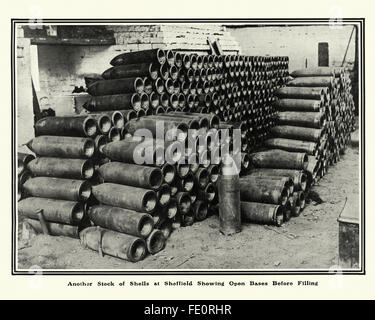 Stack pile of World War One artillery shells Stock Photo: 53676083 - Alamy