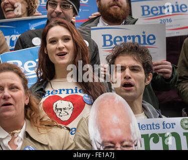 New York, United States. 03rd Feb, 2016. Bernie Sanders supporters held a press conference on the steps of City Hall in Manhattan to announce the collection of over 85,000 signatures, well beyond the minimal requirement for Sanders to be included on the New York City ballot. © Albin Lohr-Jones/Pacific Press/Alamy Live News