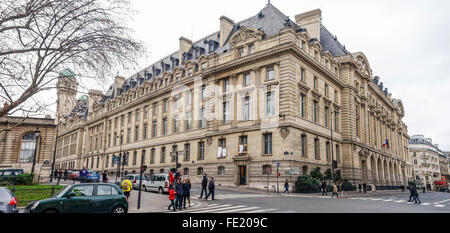 Main building Paris Sorbonne University, Paris IV, Université Paris Sorbonne, public research university in Paris, France Stock Photo