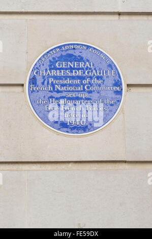 A commemorative blue plaque for General Charles De Gaulle on a wall in London, United Kingdom. Stock Photo