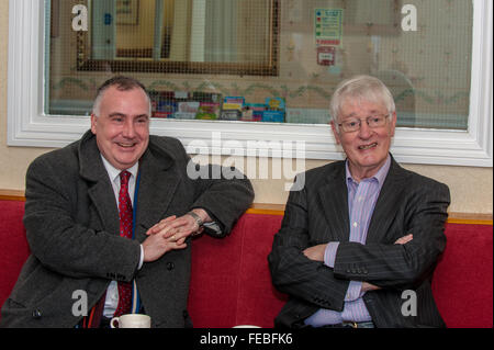 Aberystwyth, West Wales, UK Friday 5th February 2016. The Right Honourable The Lord William Wallace of Saltaire takes time out from his schedule, after delivering a lecture last night at the university, to host a coffee morning with Mark Williams MP for Ceredigion and other local Liberal Democratic Party members. Credit:  Veteran Photography/Alamy Live News Stock Photo