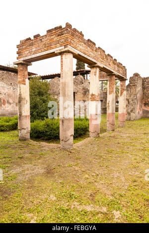 Peristyle of the Villa of Diomedes (Villa di Diomede), near the Herculaneum Gate at the ancient city site of Pompeii, Italy Stock Photo