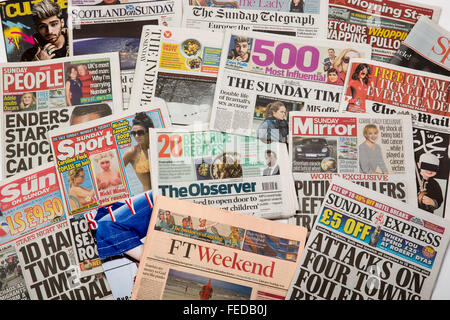 A selection front pages of British daily newspapers - tabloid and Stock ...