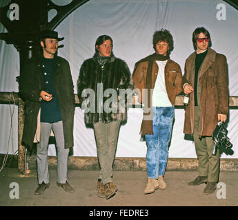 THE BYRDS US rock group in February 1967. From left: Dave Crosby, Mike Clarke, Chris Hillman, Roger McGuinn Stock Photo
