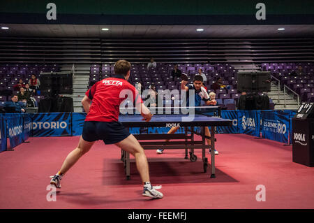 Greensboro, North Carolina, US. 5th Feb, 2016. Feb. 5, 2016 - Greensboro, N.C., USA - MICHAEL LANDERS and KUNAL CHODRI in second day action at the 2016 U.S. Olympic Table Tennis Trials. Landers defeated Chordi to advance. The top three men and women from the trials move on to compete in April at the 2016 North America Olympic Qualification tournament in Ontario, Canada. The 2016 Summer Olympics will be held in Rio De Janeiro, Brazil, Aug. 5-21. © Timothy L. Hale/ZUMA Wire/Alamy Live News Stock Photo