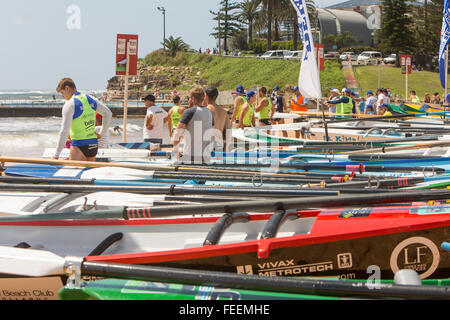 Sydney, Australia. 6th February, 2016. Ocean Thunder surfboat racing carnival a televised Professional Surfboat racing event held on Collaroy Beach,Sydney, featuring elite mens and womens surf boat series. Credit:  model10/Alamy Live News Stock Photo