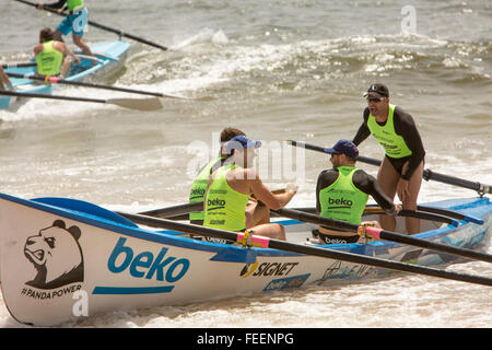 Sydney, Australia. 6th February, 2016. Ocean Thunder a televised Professional Surf boat racing event held on Collaroy Beach,Sydney, featuring elite mens and womens surf boat series. Credit:  model10/Alamy Live News Stock Photo