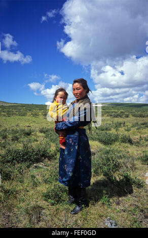 Duhkha (same as Tsaatan) woman with her child Stock Photo